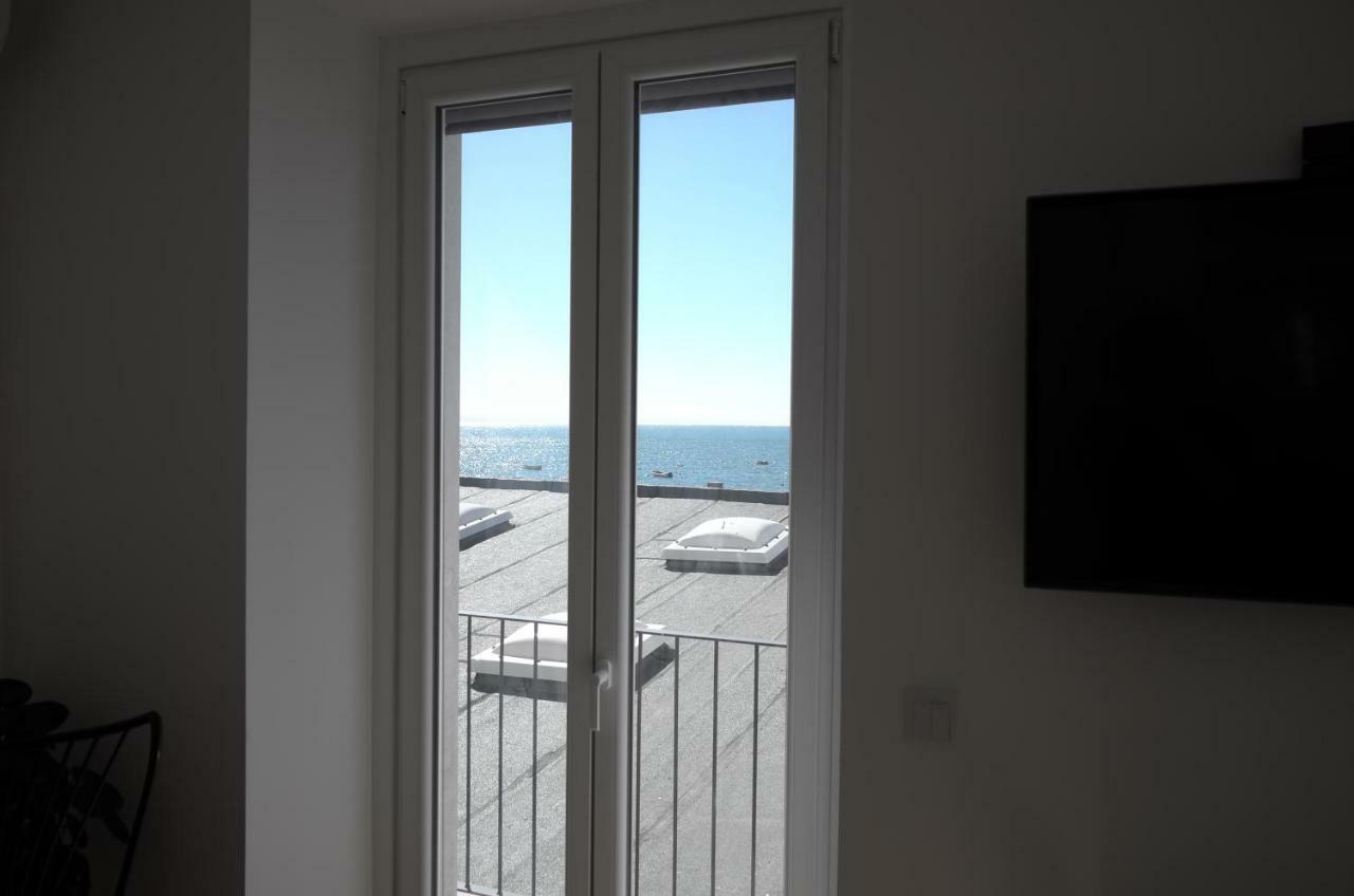 Double Suite By The Ocean Paco de Arcos Exterior photo